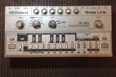 Repair Roland TB-303 (Beukhoven) Analog Synthesizer