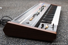 Roland Juno 6 Synthesizer Reparatur Service Driessen Music