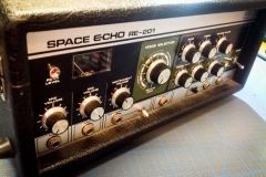 Roland RE-201 Space Echo Tape Delay Reparatur Service Driessen Music