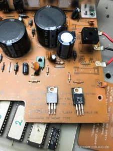 Repair Korg DW8000 Vintage Synthesizer Reparatur Service