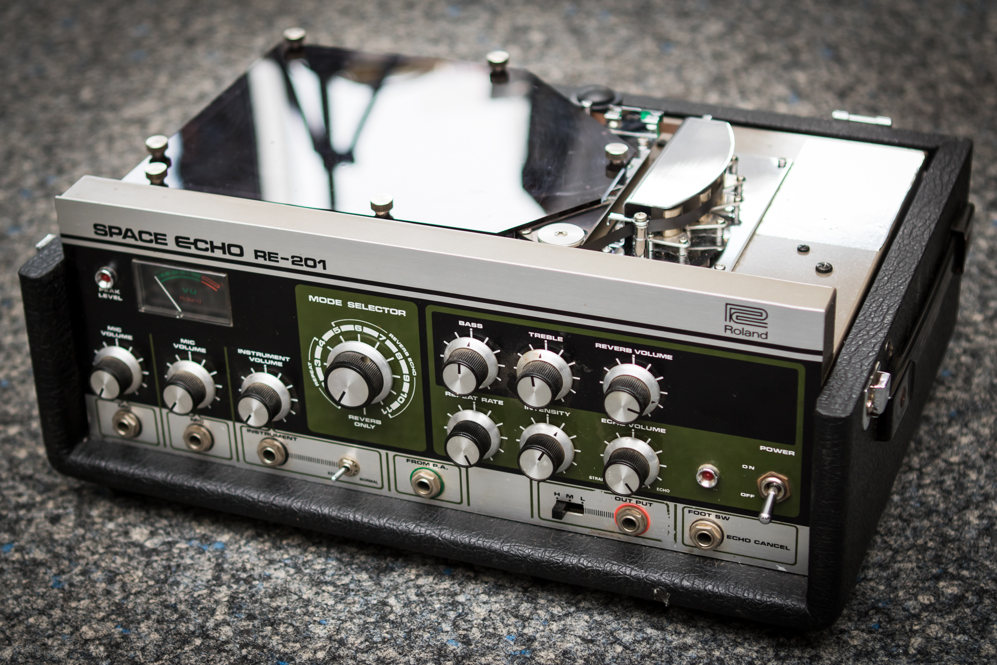 Roland RE-201